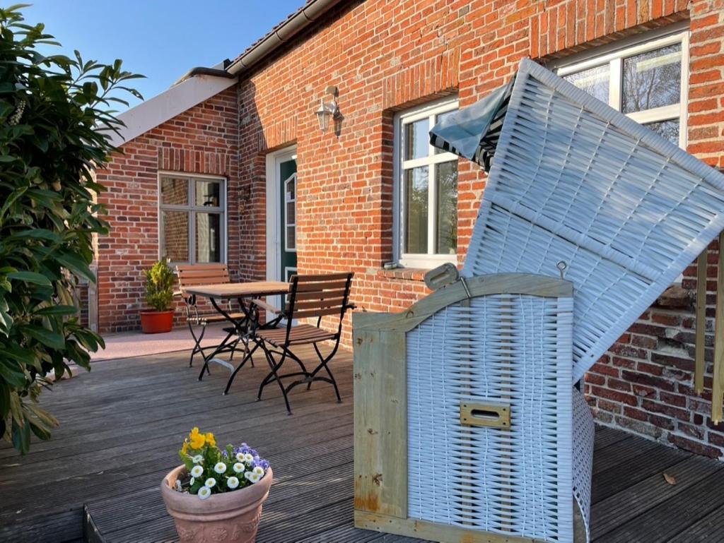 Gulfhof Butendiek - Ferienapartments Neuharlingersiel Luaran gambar