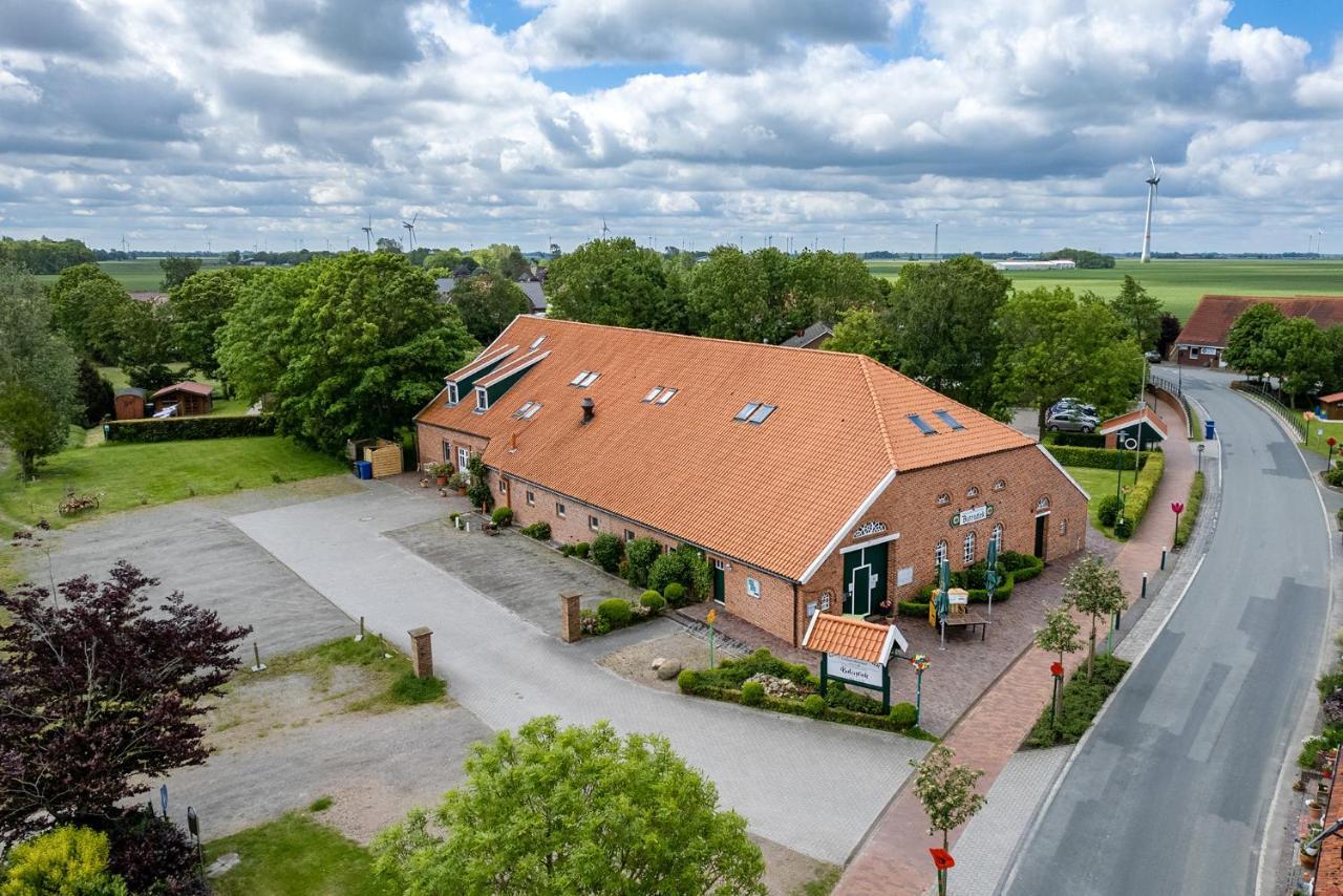 Gulfhof Butendiek - Ferienapartments Neuharlingersiel Luaran gambar
