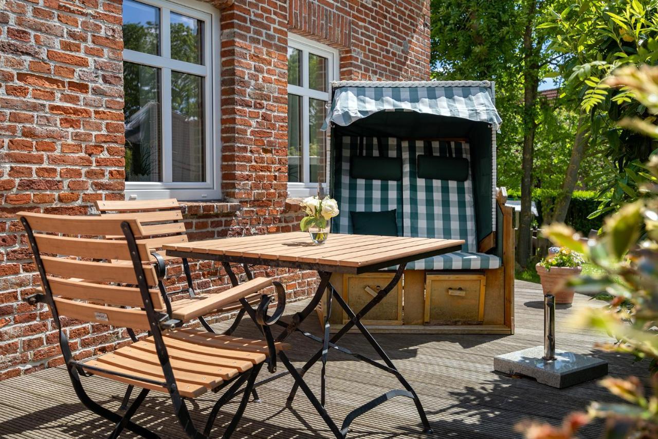 Gulfhof Butendiek - Ferienapartments Neuharlingersiel Luaran gambar